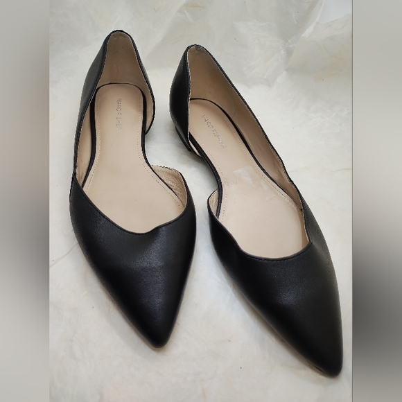Marc Fisher black flats in great condition! Size 8M - Picture 1 of 5